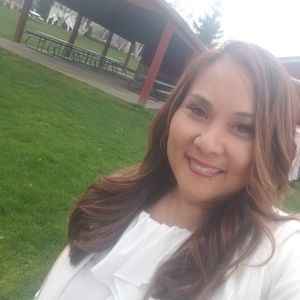 Meet your Posher, Michele